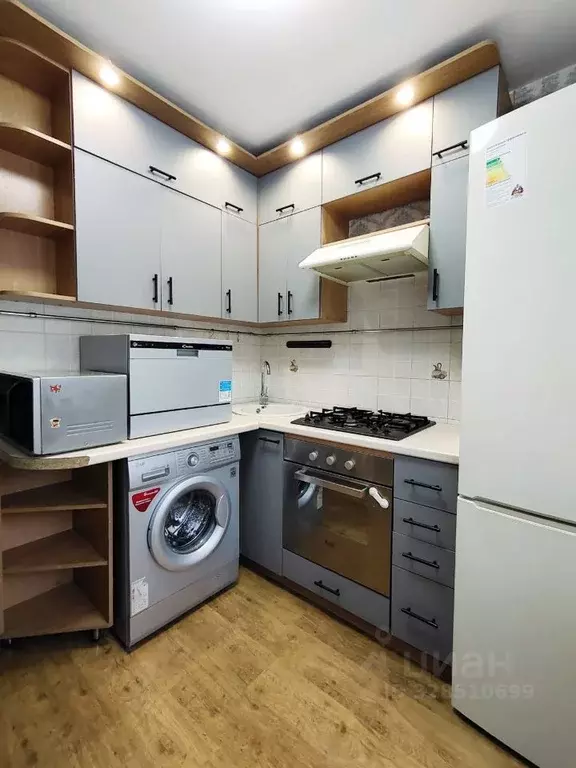 2-к кв. Архангельская область, Архангельск ул. В.И. Воронина, 37к1 ... - Фото 2