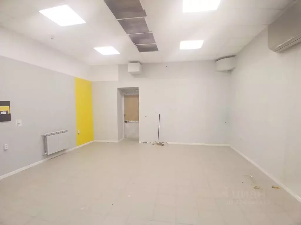 Помещение свободного назначения в Чувашия, Чебоксары ул. Академика ... - Фото 1