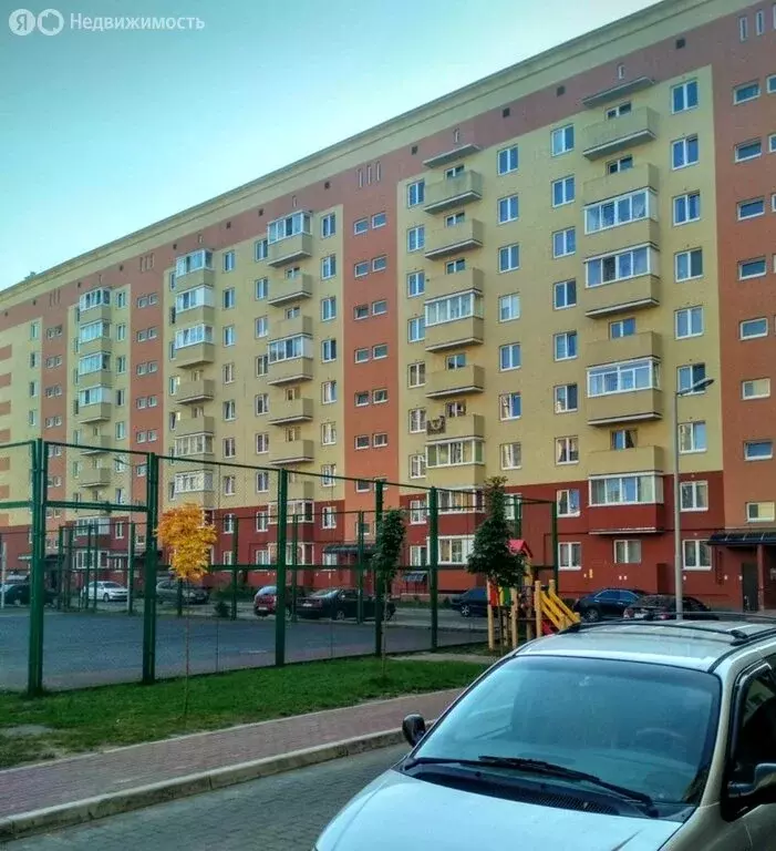 3-комнатная квартира: Калининград, улица Дзержинского, 168Г (75 м) - Фото 0