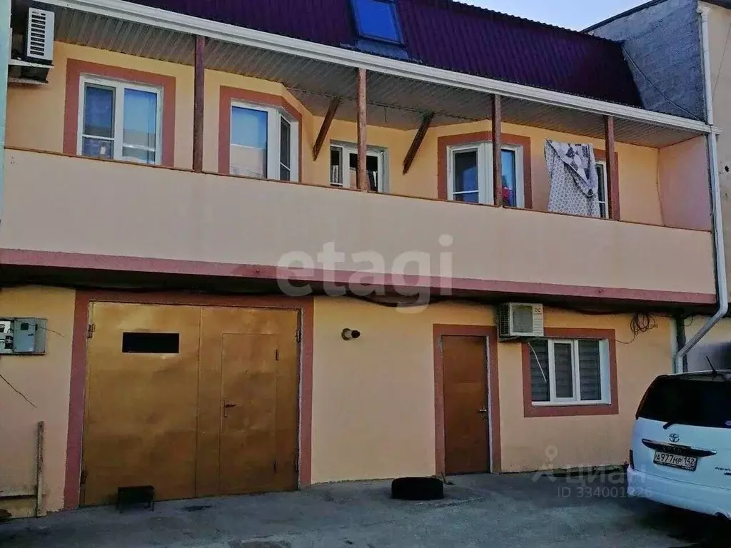 Гараж в Краснодарский край, Анапа ул. Ивана Голубца, 155 (63 м) - Фото 1