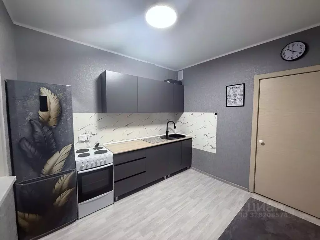 2-к кв. Красноярский край, Красноярск Линейная ул., 90 (54.0 м) - Фото 1