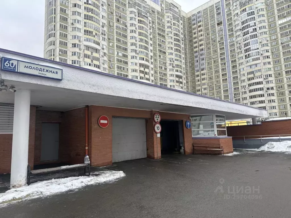 Гараж в Московская область, Химки Молодежная ул., 60с1 (14 м) - Фото 1