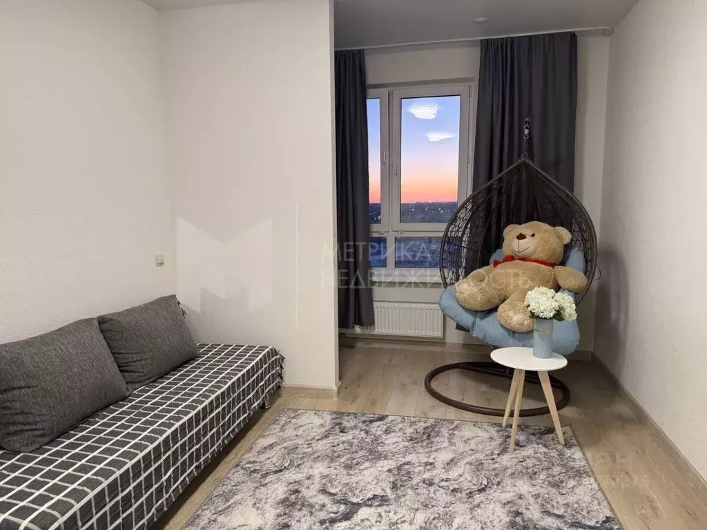 2-к кв. Тюменская область, Тюмень ул. Виктора Тимофеева, 10 (56.9 м) - Фото 1