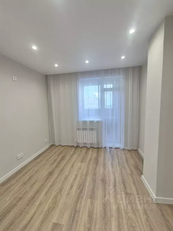 1-к кв. Омская область, Омск Светловская ул., 4 (39.2 м) - Фото 1