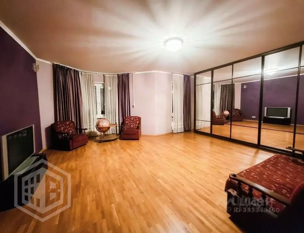 3-к кв. Москва ул. Короленко, 5 (125.0 м) - Фото 2