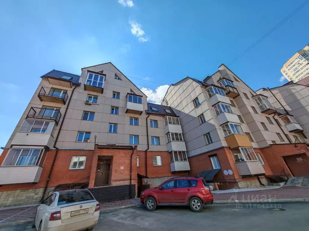 3-к кв. Новосибирская область, Новосибирск Зеленый Бор мкр, 7 (91.0 м) - Фото 1