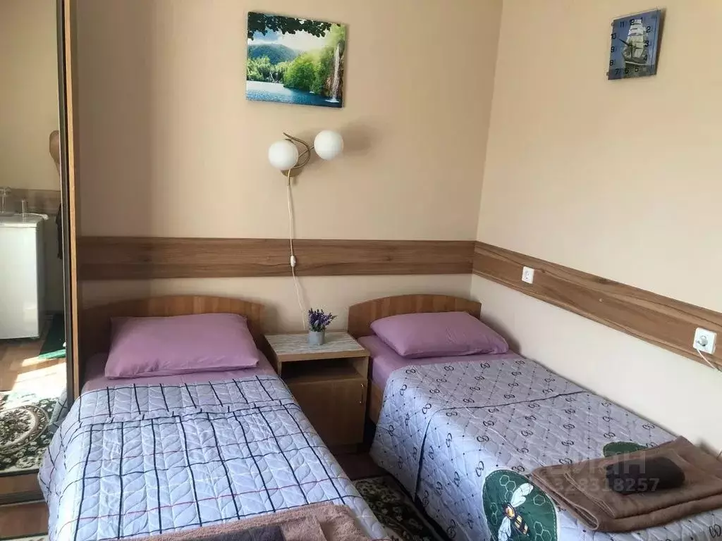 Комната Краснодарский край, Геленджик ул. Островского, 93 - Фото 1