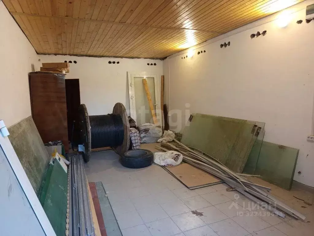 Гараж в Адыгея, Майкоп ул. Победы, 8 (22 м) - Фото 1