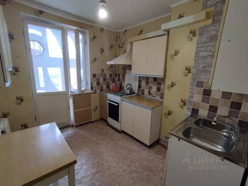 2-к кв. Севастополь ул. Хрусталева, 143 (55.0 м) - Фото 1