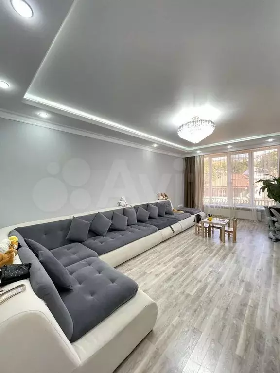 2-к. квартира, 72 м, 2/5 эт. - Фото 0