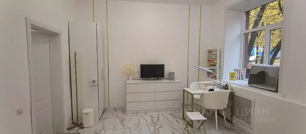 Помещение свободного назначения в Москва Новый Зыковский проезд, 3 (21 ... - Фото 1