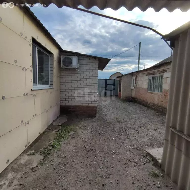 Дом в Белгородская область, Валуйский муниципальный округ, село Новая ... - Фото 1