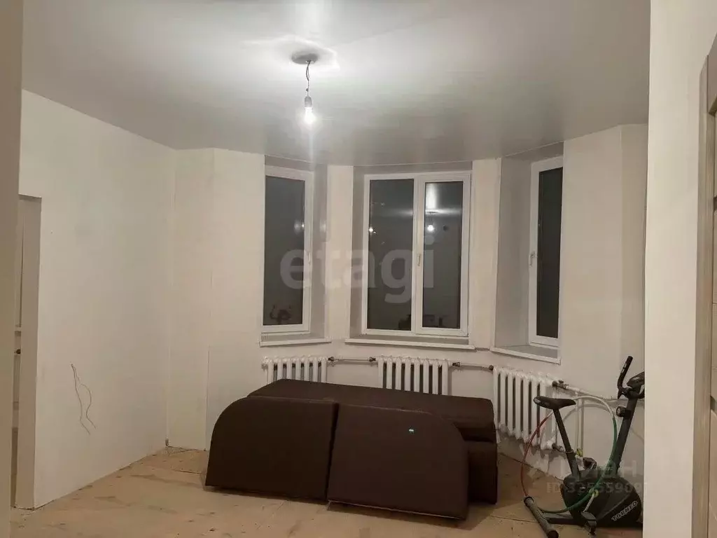 3-к кв. Свердловская область, Нижний Тагил ул. Кузнецкого, 17 (58.0 м) - Фото 1