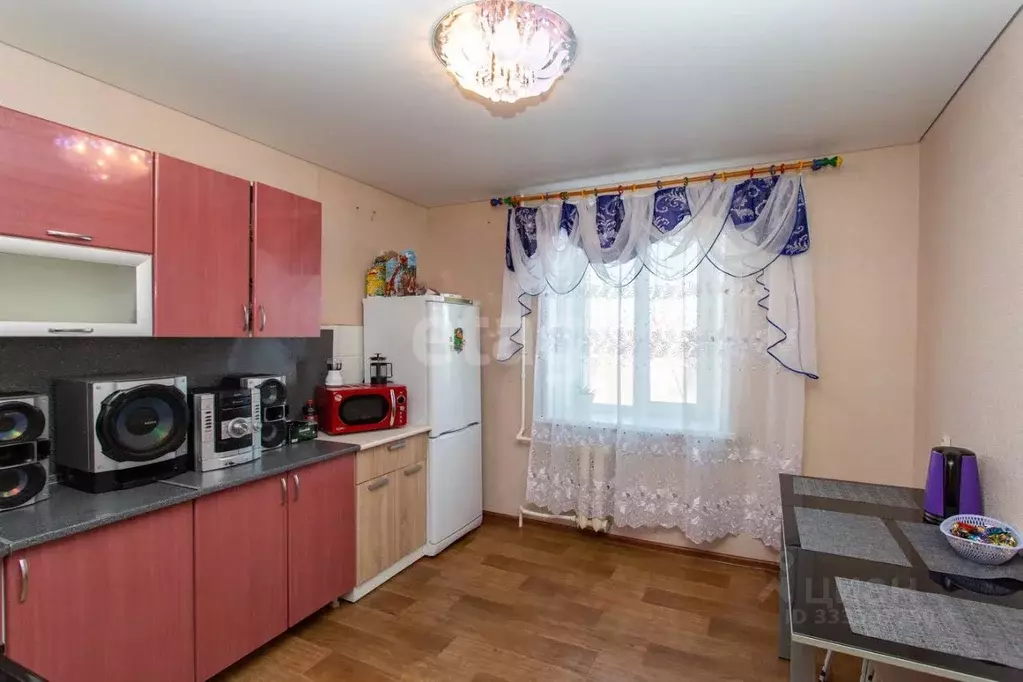 Комната Тюменская область, Тобольск 4-й мкр, 29Г (47.3 м) - Фото 1