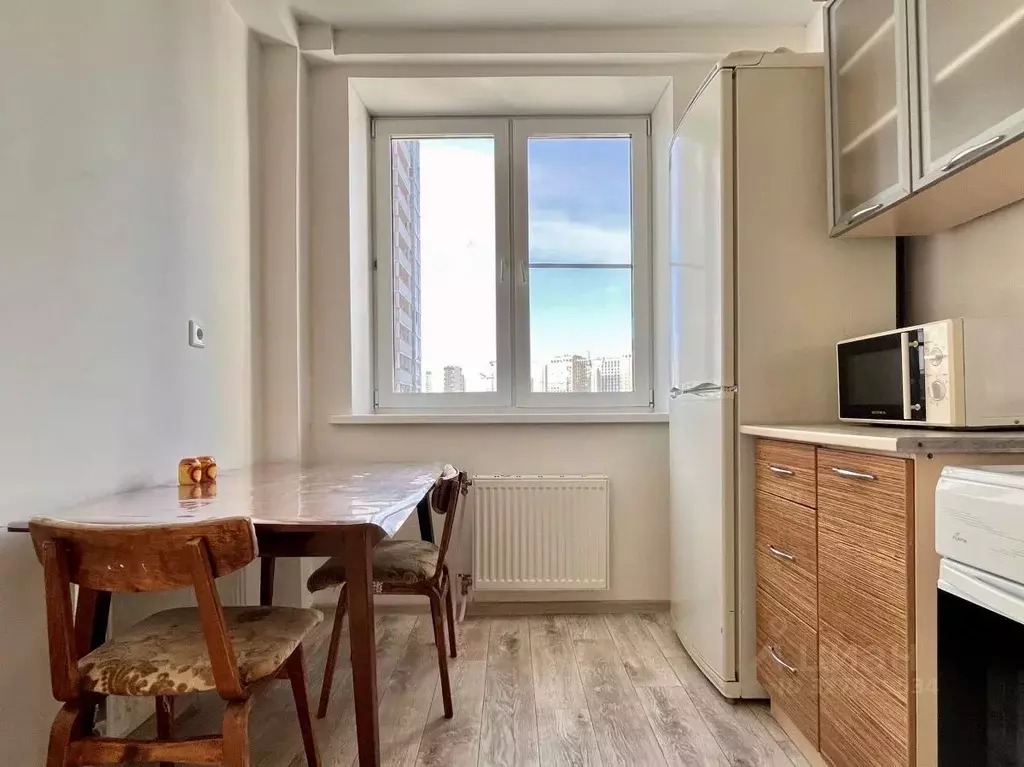 1-к кв. Омская область, Омск бул. Архитекторов, 1Г (36.5 м) - Фото 2