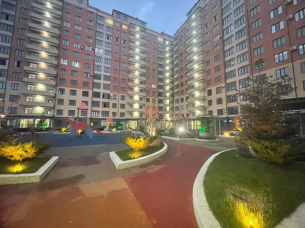 1-к кв. Дагестан, Каспийск просп. Акулиничева, 33А (45.0 м) - Фото 1