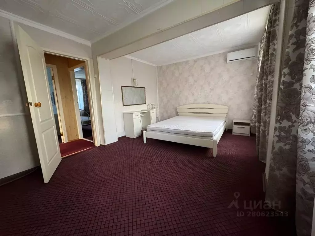 3-к кв. Крым, Симферополь ул. 51-й Армии, 47 (72.0 м) - Фото 2