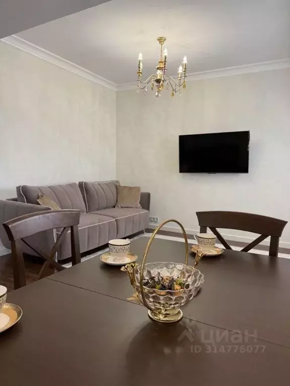 2-к кв. Дагестан, Махачкала ул. Гайдара Гаджиева, 1Вк3 (45.0 м) - Фото 1