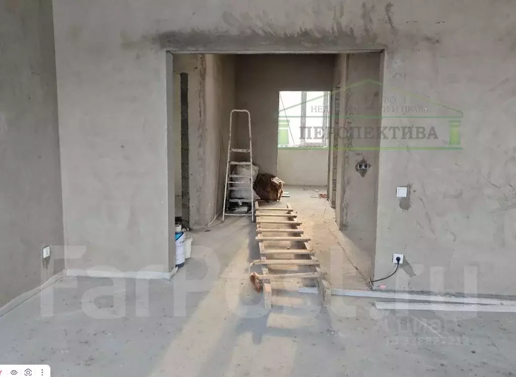 Дом в Приморский край, Артем пер. 2-й Зареченский, 6 (198 м) - Фото 1