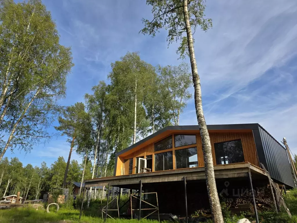 Дом в Ленинградская область, Выборгский район, Полянское с/пос, ... - Фото 1