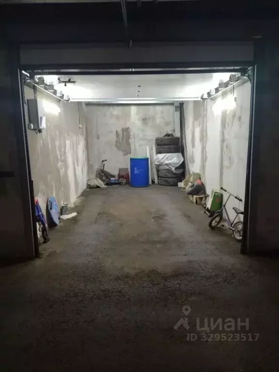 Гараж в Свердловская область, Екатеринбург ул. Циолковского, 30 (18 м) - Фото 2