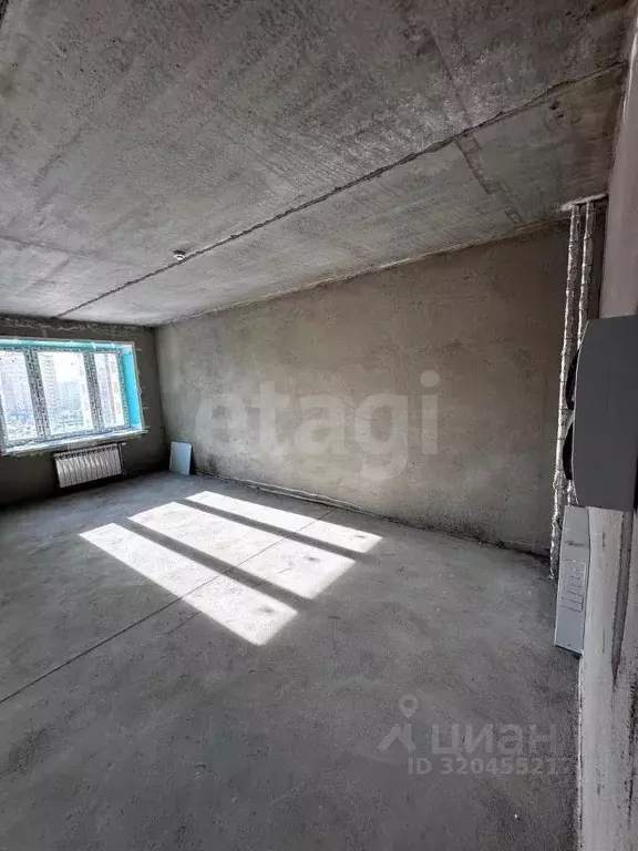 Студия Омская область, Омск ул. А.Н. Кабанова, 2 (42.0 м) - Фото 1