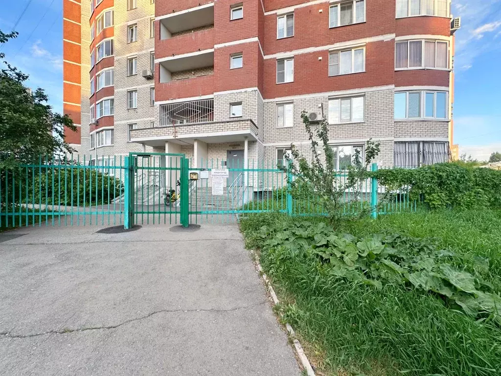 1-к кв. Свердловская область, Екатеринбург ул. Парниковая, 8 (37.1 м) - Фото 2