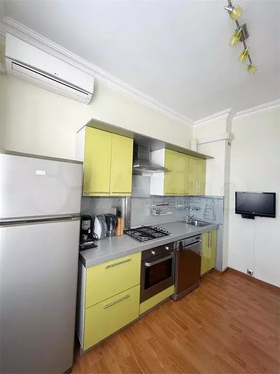 2-к. квартира, 57 м, 8/9 эт. - Фото 1