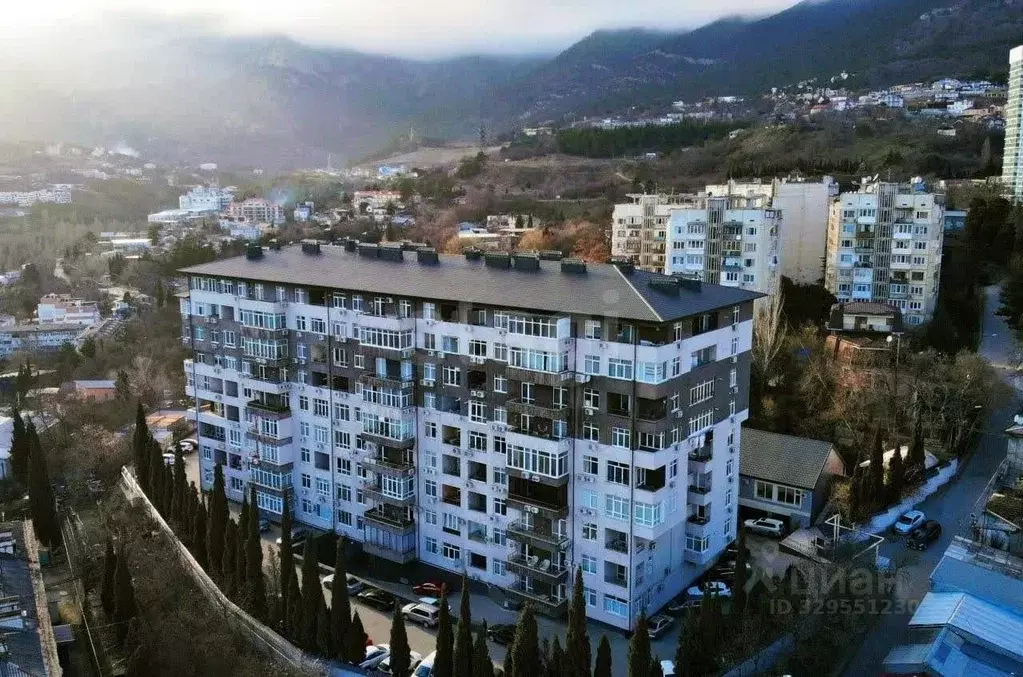 2-к кв. Крым, Ялта ул. Красных Партизан, 14Б (58.0 м) - Фото 1
