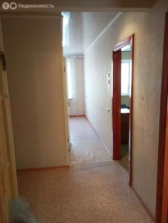 3-комнатная квартира: Керчь, Вокзальное шоссе (65 м) - Фото 2