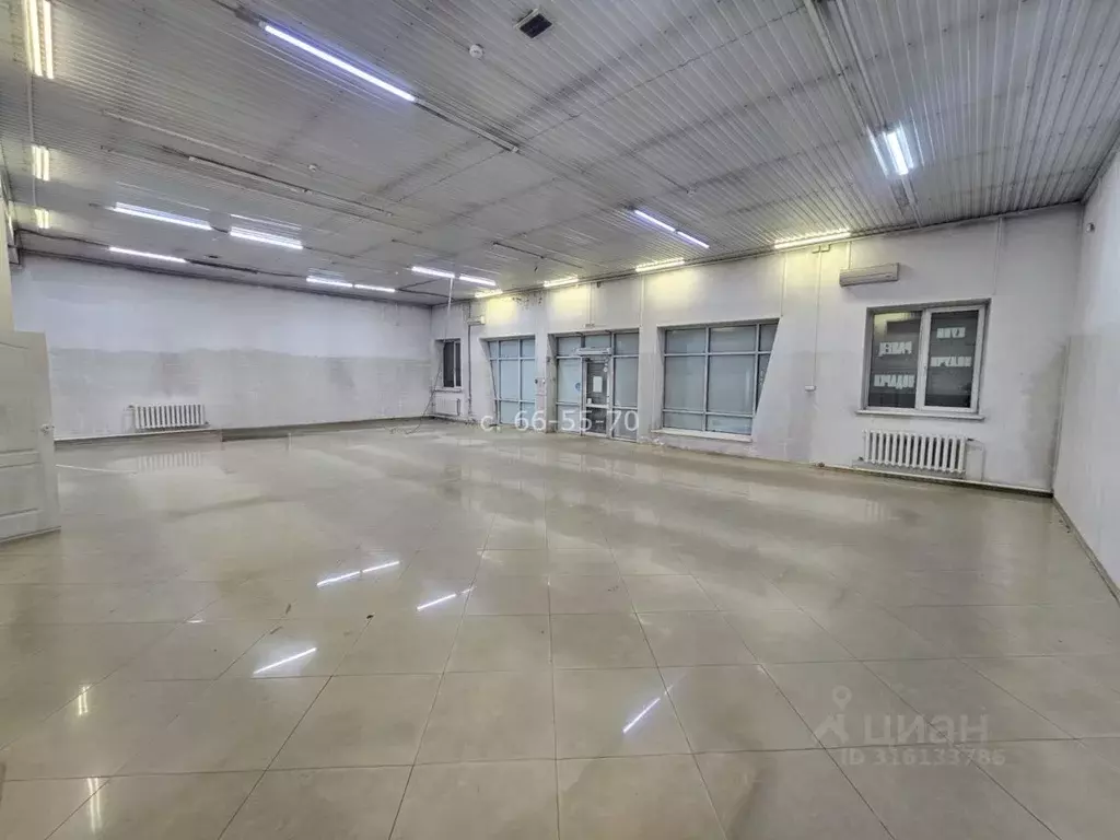 Торговая площадь в Иркутская область, Иркутск ул. Баррикад, 129 (240 ... - Фото 0
