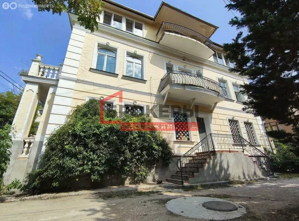 Дом в Балаклава, Башенная улица, 1 (300 м) - Фото 1
