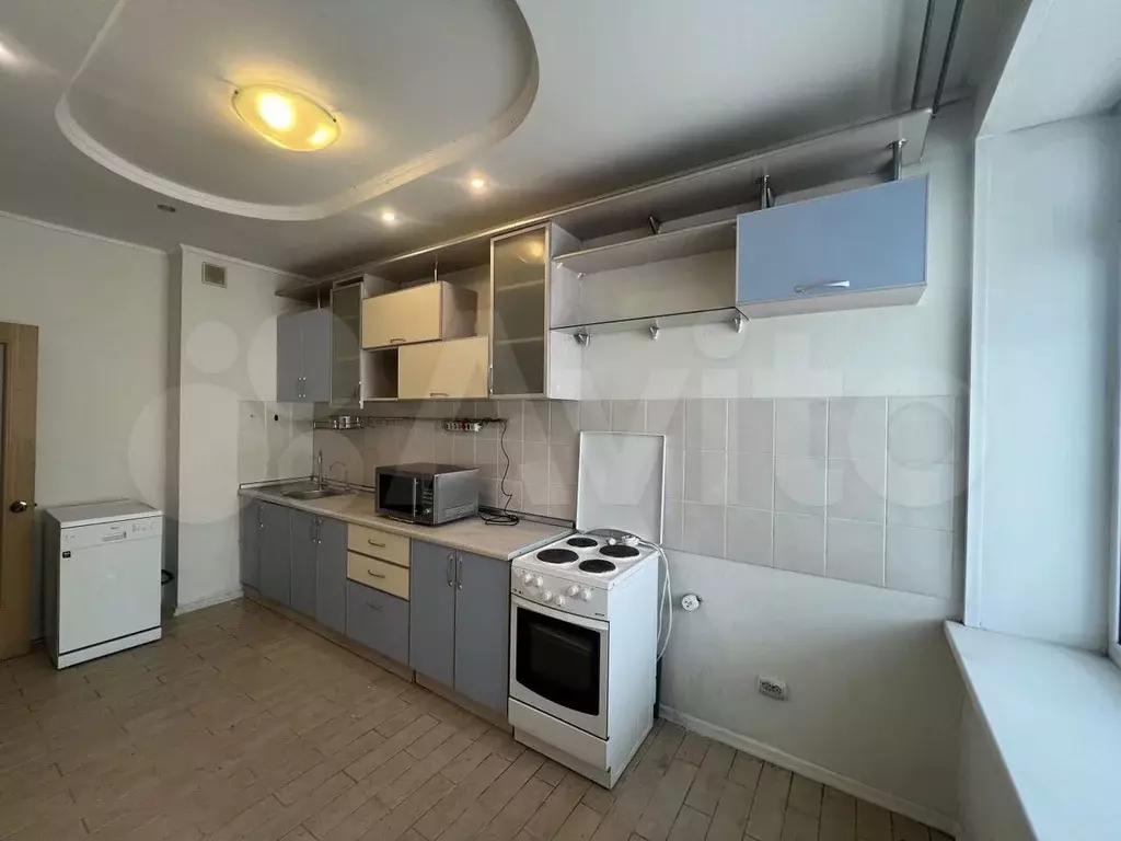 2-к. квартира, 74 м, 6/9 эт. - Фото 1