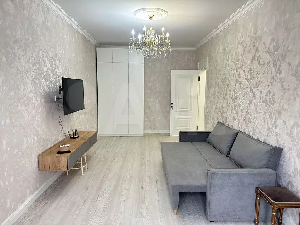 1-к. квартира, 45 м, 2/10 эт. - Фото 0
