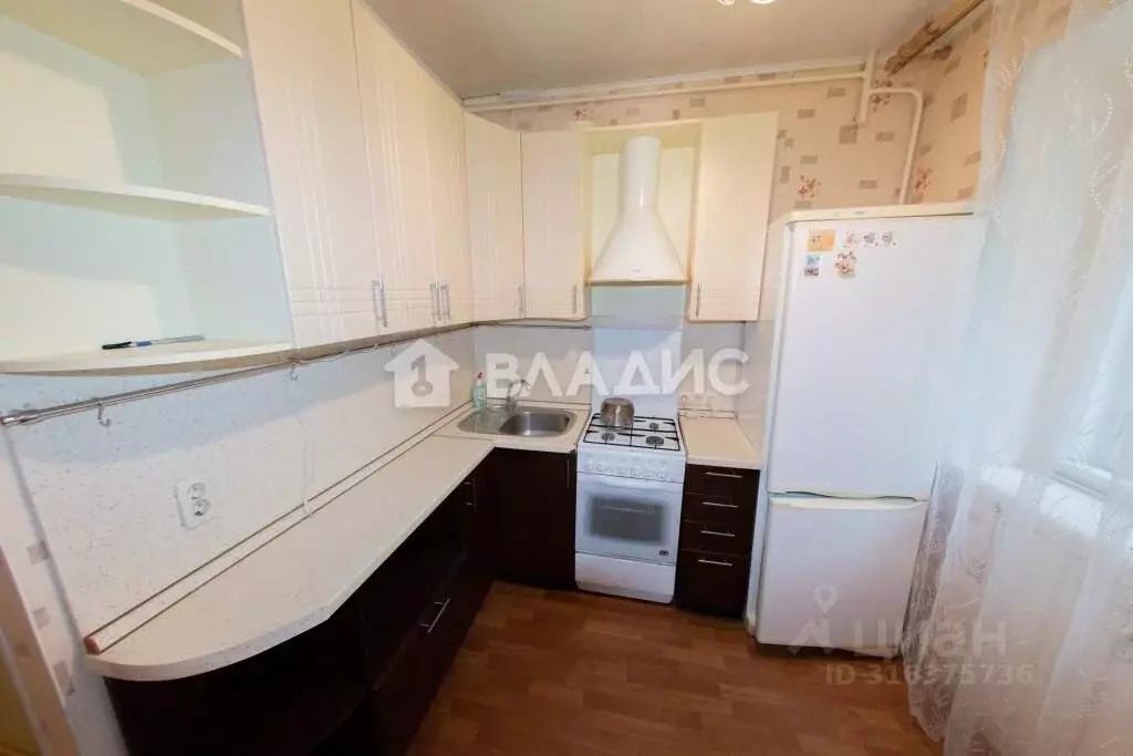 2-к кв. Владимирская область, Владимир ул. Асаткина, 30 (47.0 м) - Фото 0