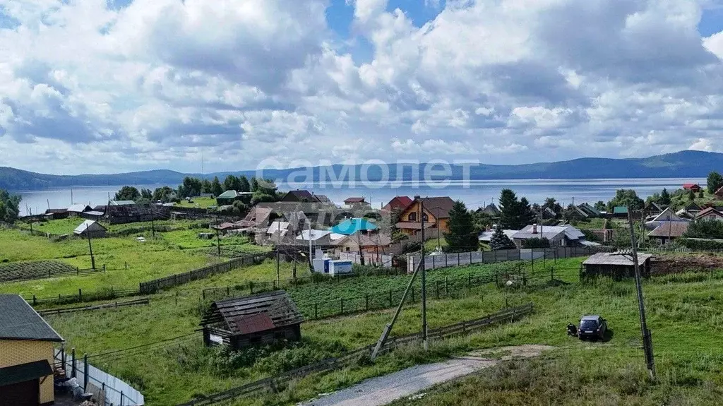Участок в Челябинская область, Верхнеуфалейский городской округ, с. ... - Фото 1