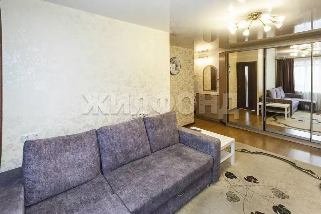 2-к кв. Алтайский край, Барнаул Северо-Западная ул., 216 (43.9 м) - Фото 1