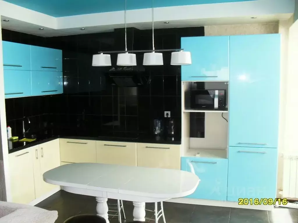 3-к кв. Ульяновская область, Ульяновск ул. Кирова, 6 (65.0 м) - Фото 1