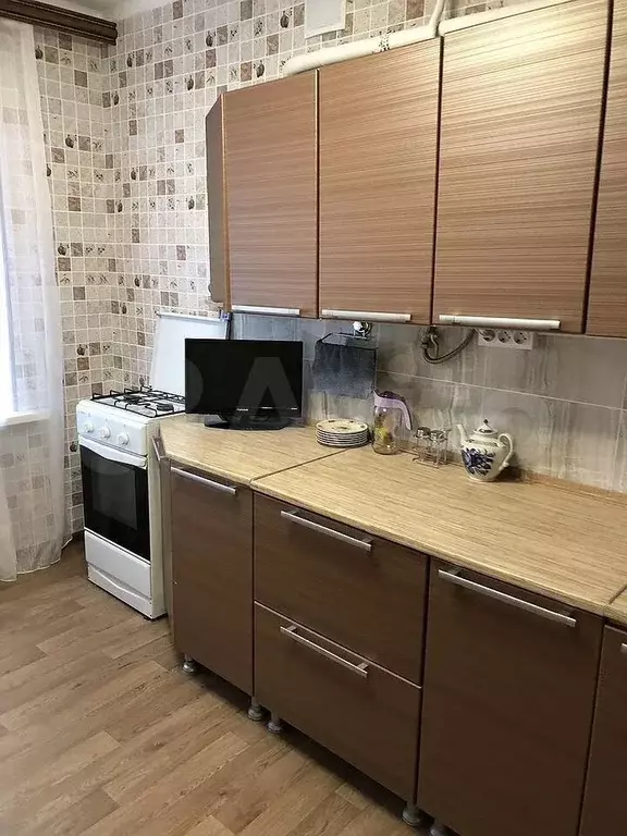 2-к. квартира, 50 м, 1/14 эт. - Фото 0