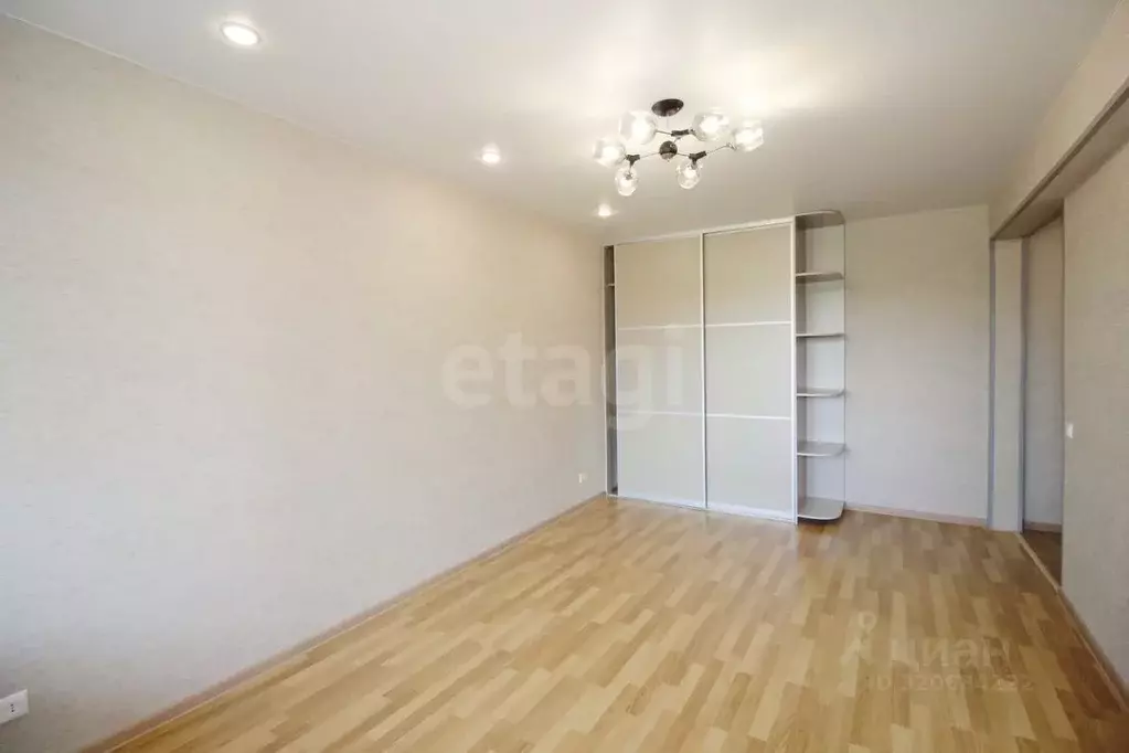 1-к кв. Ульяновская область, Ульяновск Хрустальная ул., 15 (31.4 м) - Фото 0