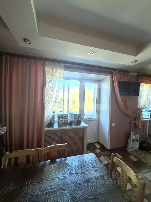2-к кв. Брянская область, Брянск Почтовая ул., 73 (62.5 м) - Фото 0