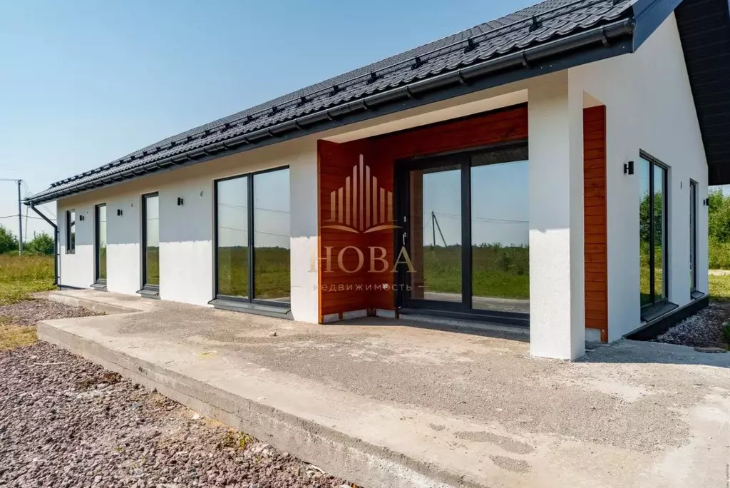 Дом в Ленинградская область, Ломоносовский район, Кипенское с/пос, д. ... - Фото 1