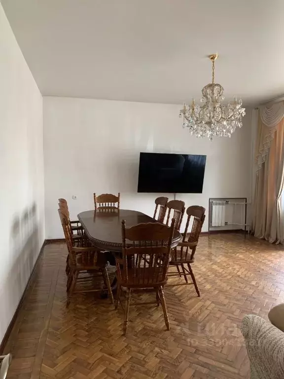 4-к кв. Бурятия, Улан-Удэ Солнечная ул., 24 (112.4 м) - Фото 1