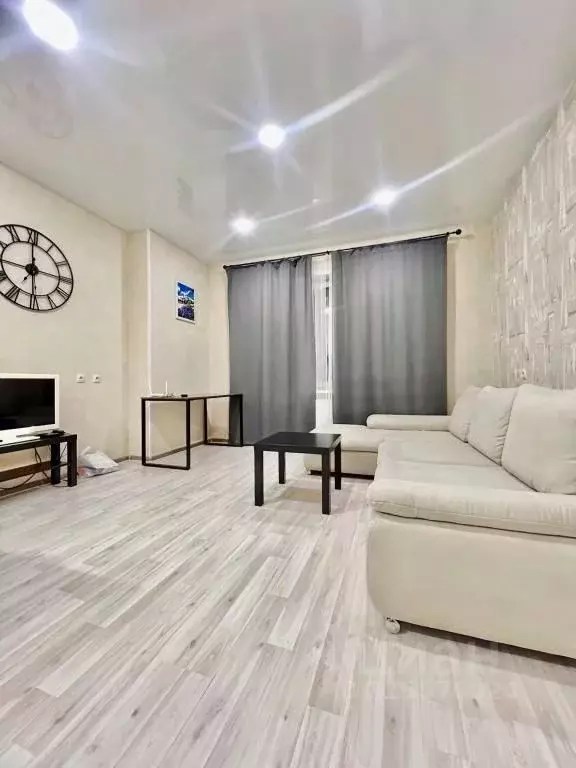 2-к кв. Пермский край, Пермь ул. Николая Островского, 93Б (45.0 м) - Фото 1