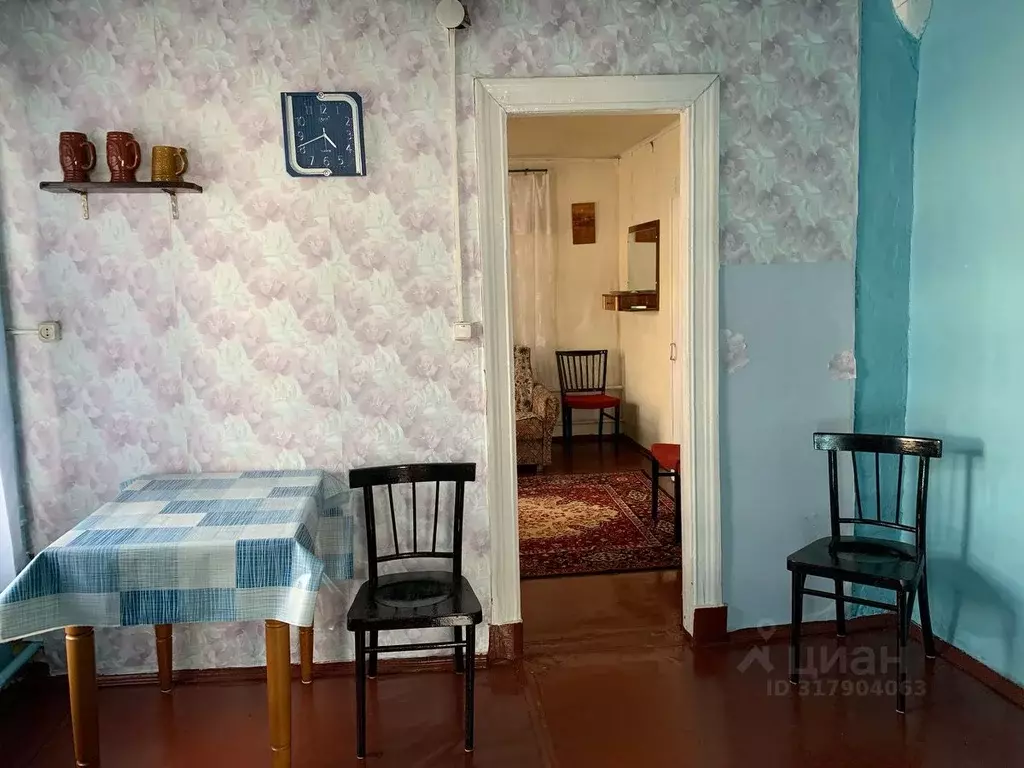 Дом в Ленинградская область, Гатчина Охотничий пер. (80 м) - Фото 1