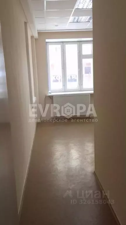 Офис в Ульяновская область, Ульяновск ул. Гончарова, 27 (18 м) - Фото 1
