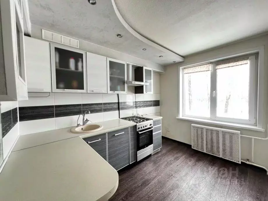 2-к кв. Пермский край, Березники ул. Мира, 74 (50.6 м) - Фото 0