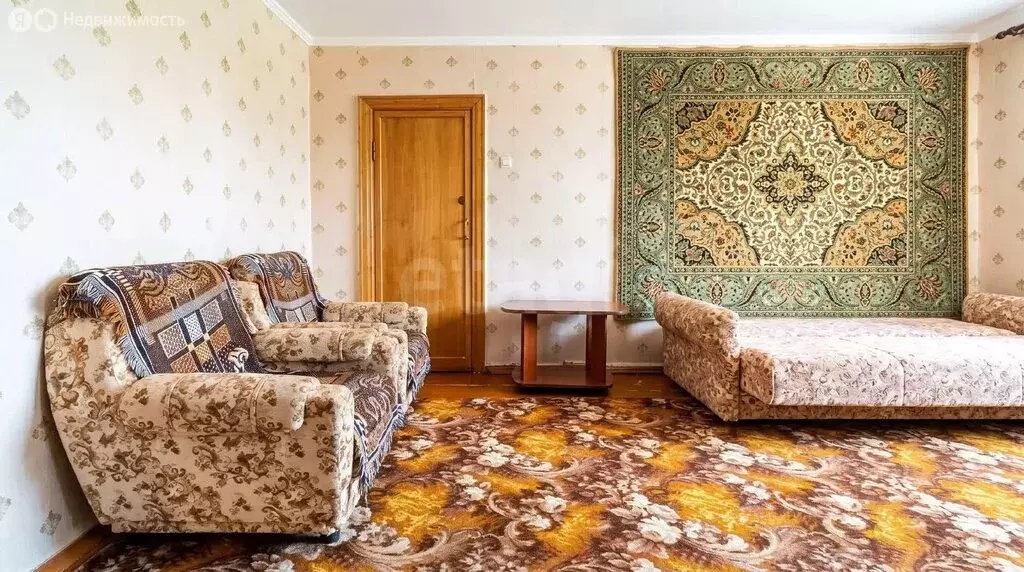 3-комнатная квартира: Кимры, Комбинатская улица, 11 (55.5 м) - Фото 1