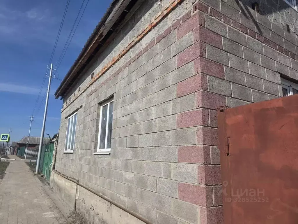 Дом в Белгородская область, Белгород Супруновская ул., 2А (140 м) - Фото 1