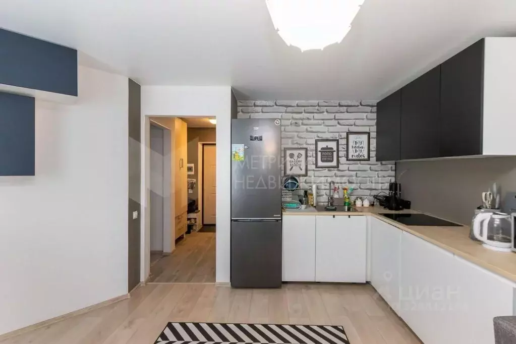 1-к кв. Тюменская область, Тюмень Ставропольская ул., 160 (40.0 м) - Фото 1